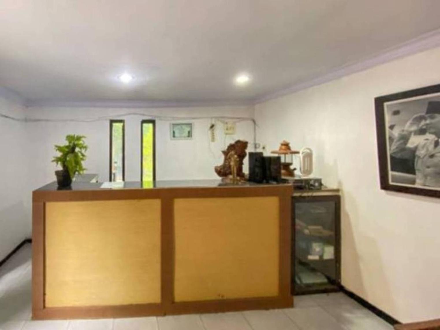 Surya Guest House Probolinggo Εξωτερικό φωτογραφία