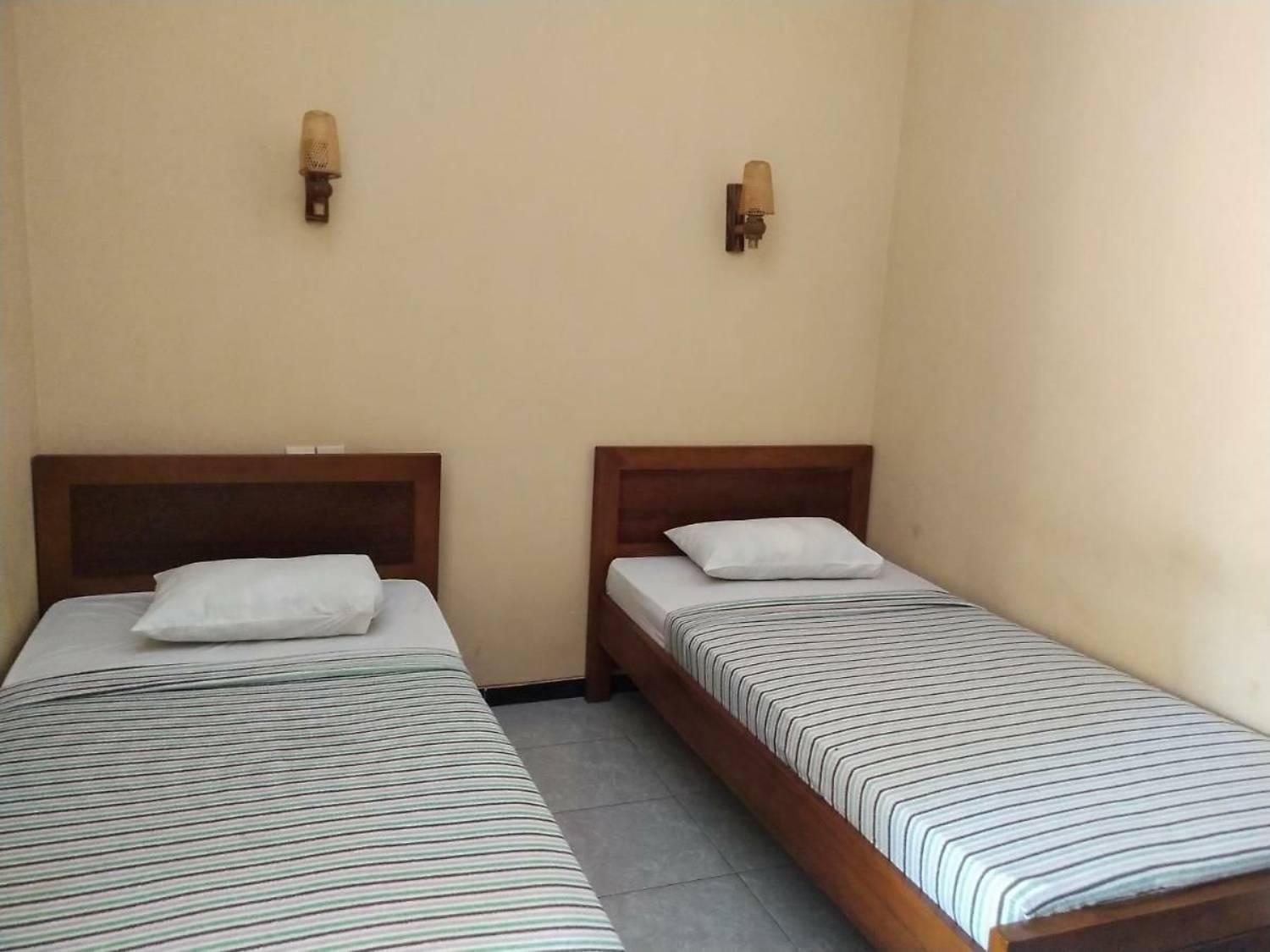 Surya Guest House Probolinggo Εξωτερικό φωτογραφία